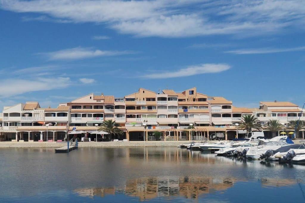 Residence Pointe Vermeille - Charmant Studio Cabine Avec Jolie Vue Sur Le Lac Marin 르발카레스 외부 사진