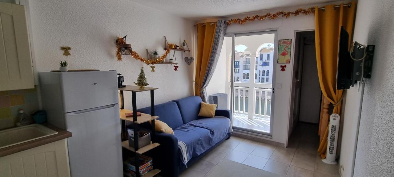 Residence Pointe Vermeille - Charmant Studio Cabine Avec Jolie Vue Sur Le Lac Marin 르발카레스 외부 사진